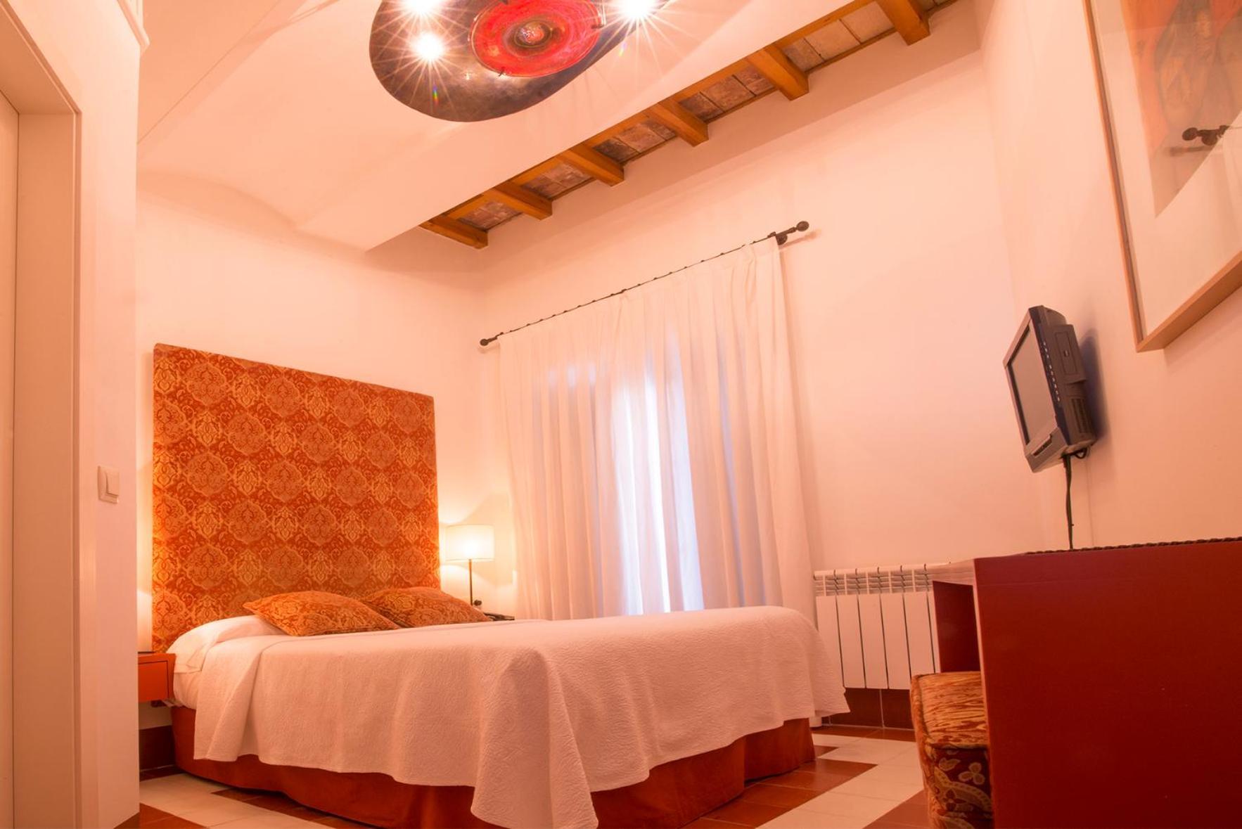 Hostal Casa Alborada Conil De La Frontera Luaran gambar